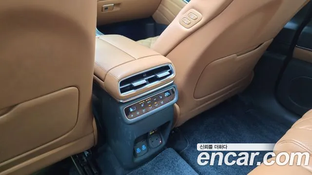 Genesis GV80 — Фото автомобиля 28