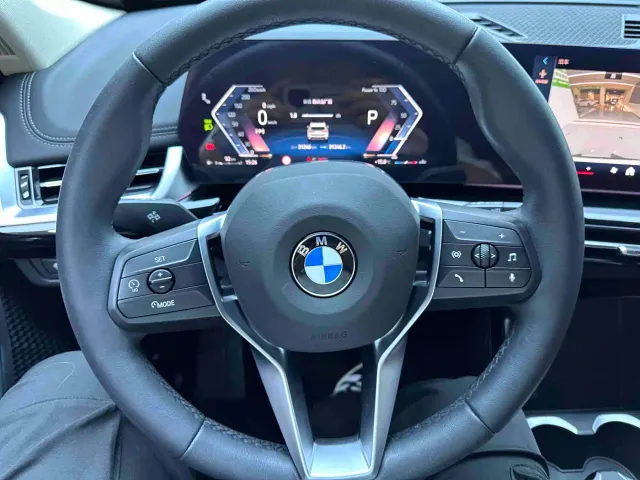 BMW X1 — Фото автомобиля 11