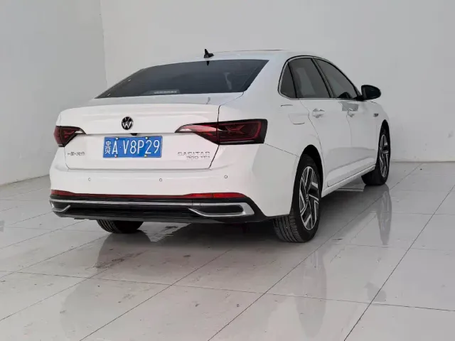 Volkswagen Sagitar — Фото автомобиля 3