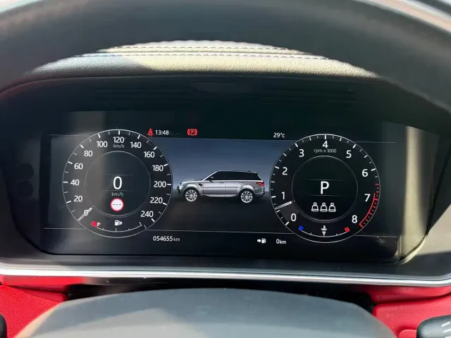 Land Rover Range Rover Sport — Фото автомобиля 9