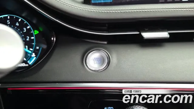 Genesis GV70 2.5T Бензин AWD — Фото автомобиля 19