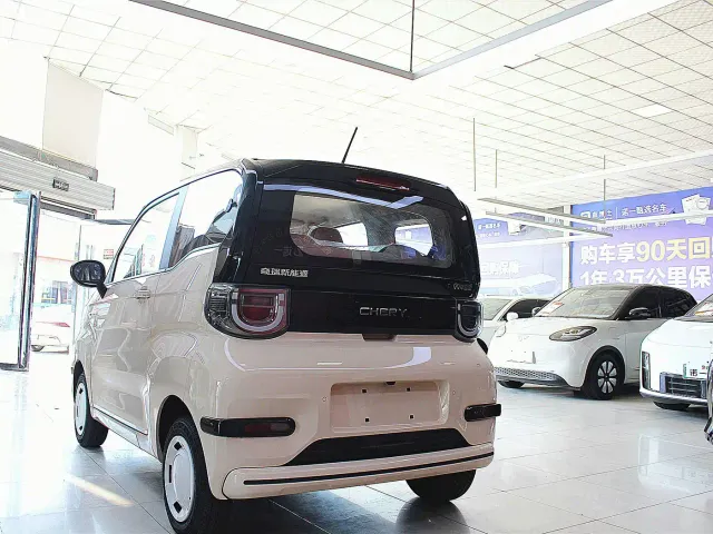 Chery QQ Ice Cream — Фото автомобиля 12