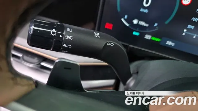 Hyundai Grandeur GN7 — Фото автомобиля 29