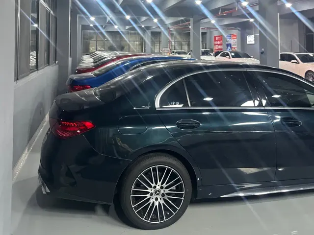 Mercedes-Benz C-Class — Фото автомобиля 7