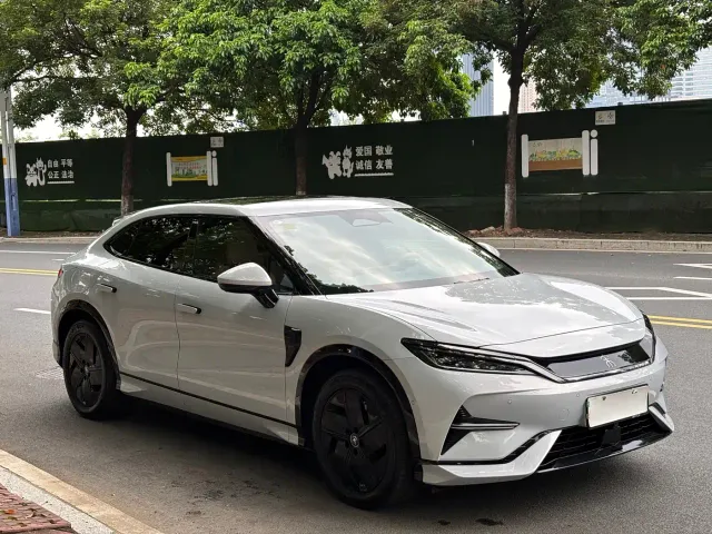BYD Song L EV — Фото автомобиля 30