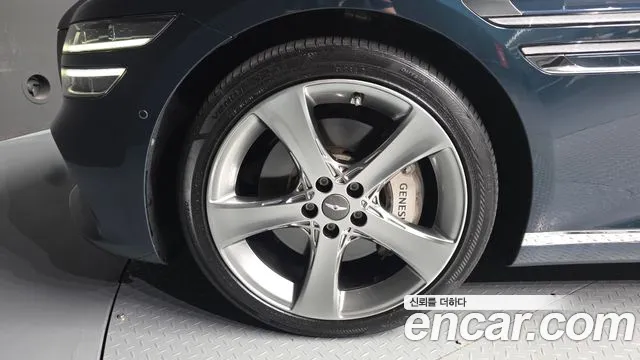 Genesis G80 RG3 — Фото автомобиля 5