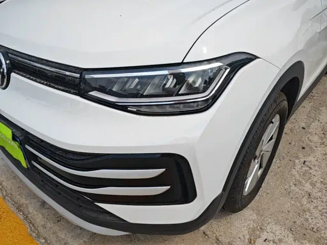 Volkswagen Tharu — Фото автомобиля 23