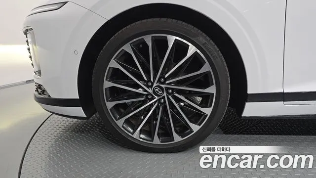 Hyundai Grandeur GN7 — Фото автомобиля 5