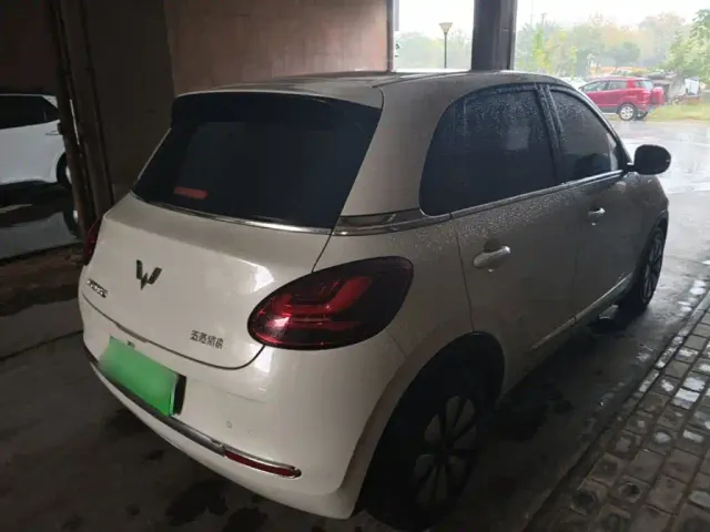 Wuling Bingo — Фото автомобиля 6
