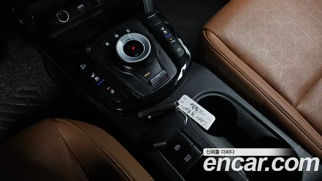 Kia Seltos — Фото автомобиля 12