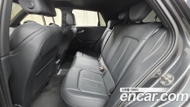 Audi Q2 35 TDI Premium — Фото автомобиля 11