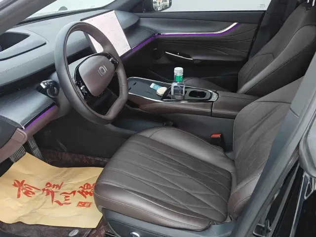 Changan Qiyuan A07 — Фото автомобиля 5