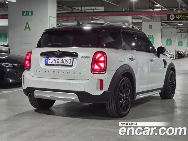 MINI Countryman — Фото автомобиля 2