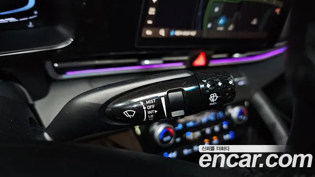 Hyundai Avante CN7 — Фото автомобиля 16