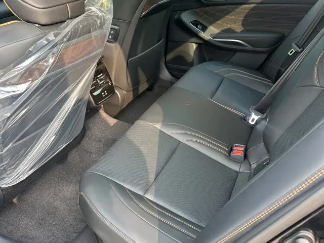 Toyota Avalon — Фото автомобиля 7