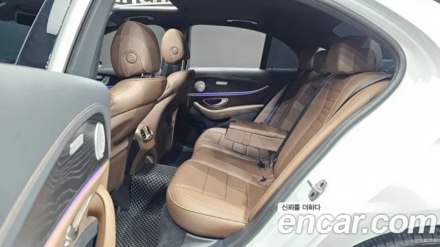 Mercedes-Benz E-Class W213 — Фото автомобиля 17