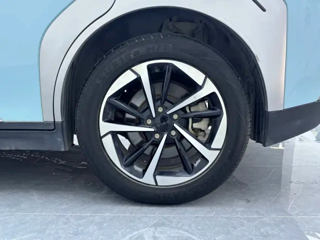 GAC Aion Y — Фото автомобиля 12