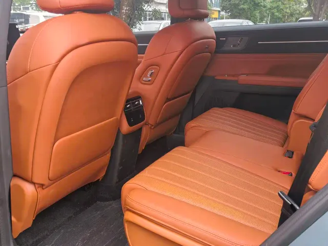 Jetour X70L — Фото автомобиля 6