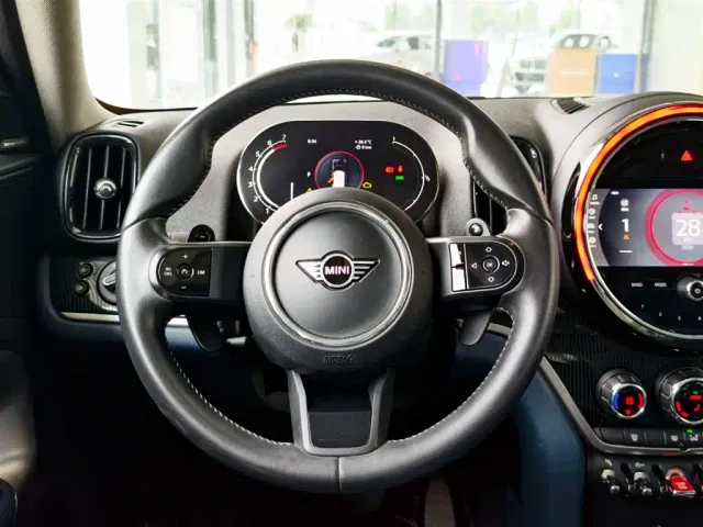 MINI Countryman — Фото автомобиля 16