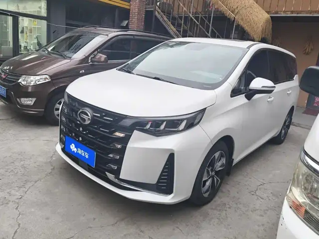 Фотография автомобиля — GAC Trumpchi M6