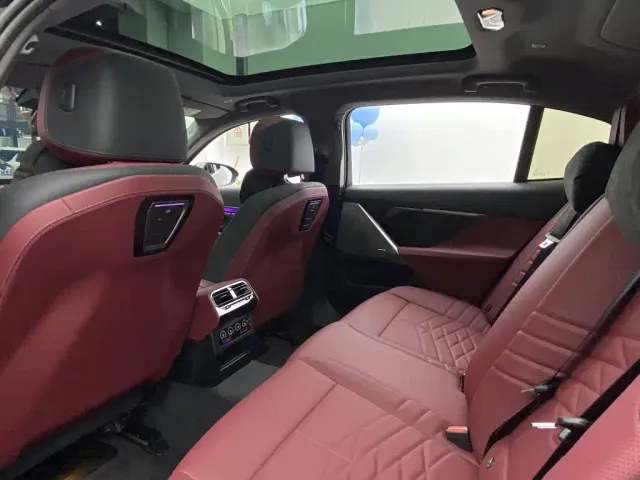 BMW 5 Series — Фото автомобиля 21
