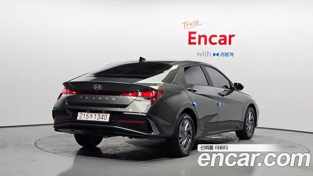 Hyundai AVANTE Новый Avante (CN7) — Фото автомобиля 2
