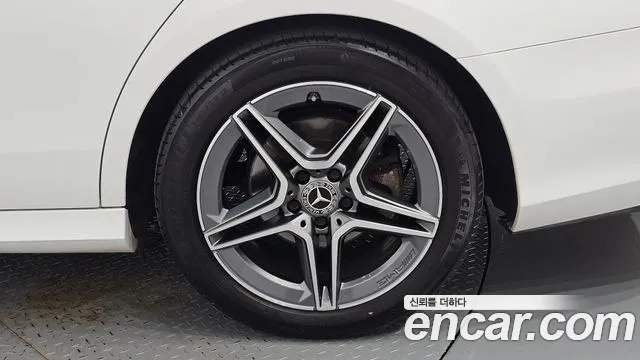 Mercedes-Benz E-Class W213 — Фото автомобиля 6