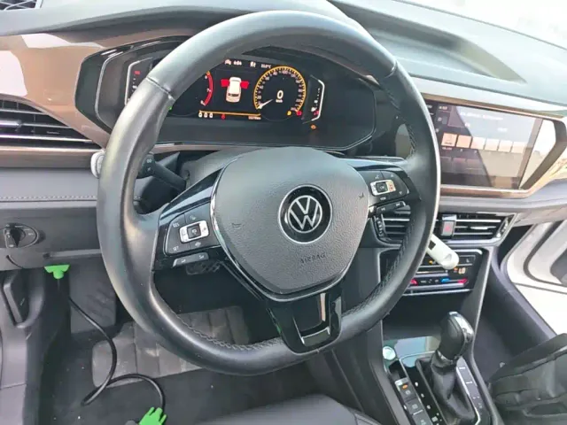 Volkswagen Tharu — Фото автомобиля 10