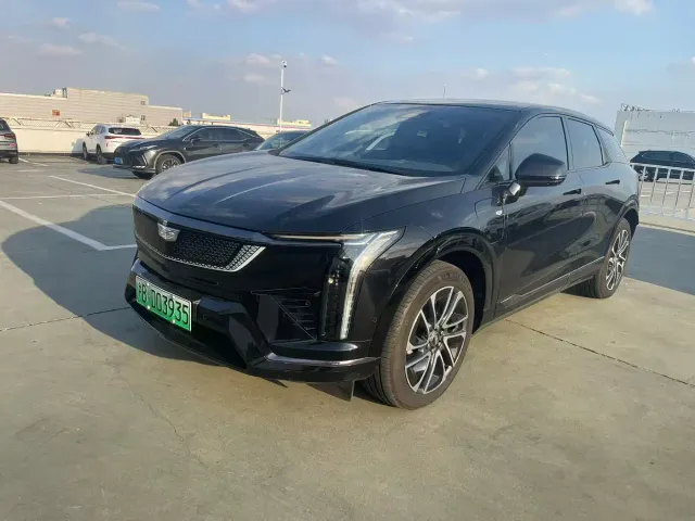 Фотография автомобиля — Cadillac Optiq