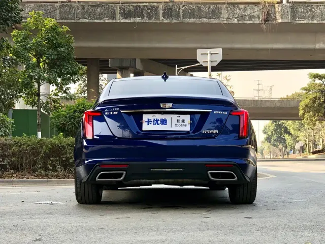 Cadillac CT5 — Фото автомобиля 5