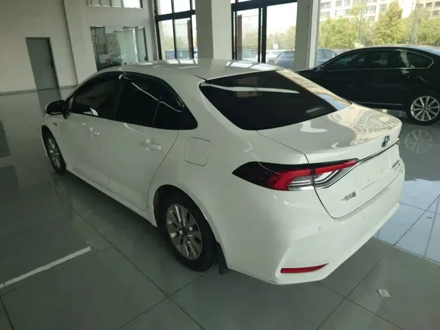 Toyota Corolla — Фото автомобиля 22