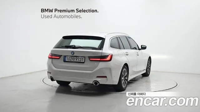 BMW 3-Series 3 серия (G20) 320i Touring — Фото автомобиля 2