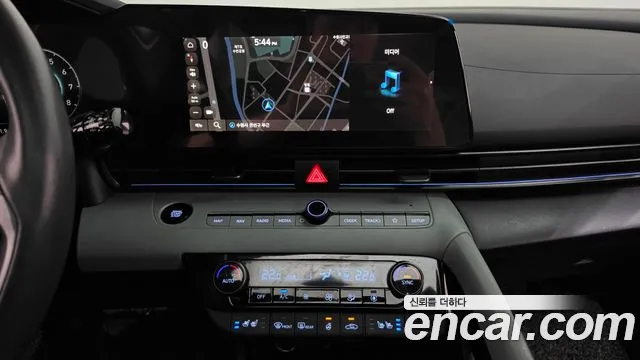 Hyundai Avante — Фото автомобиля 18