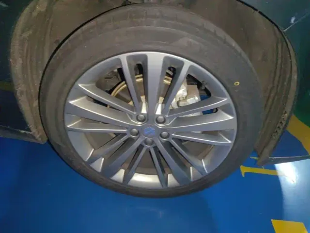 Leapmotor C16 — Фото автомобиля 25