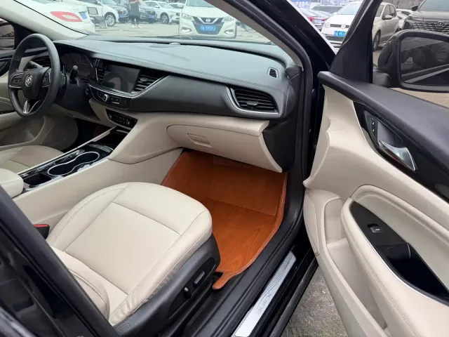 Buick Regal — Фото автомобиля 8