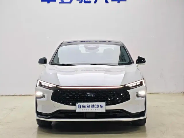 Ford Mondeo — Фото автомобиля 2