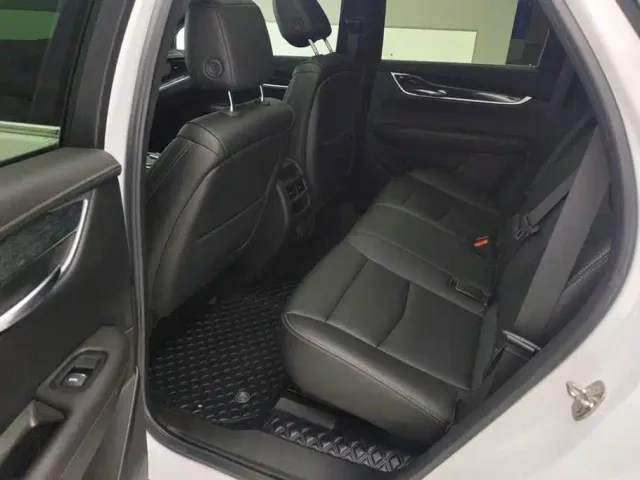 Cadillac XT5 — Фото автомобиля 11