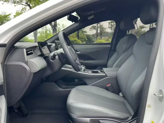 BYD Qin PLUS — Фото автомобиля 5