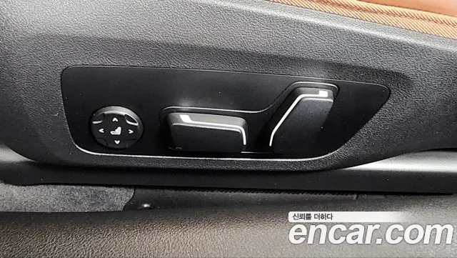 BMW 4 Series G22 — Фото автомобиля 15