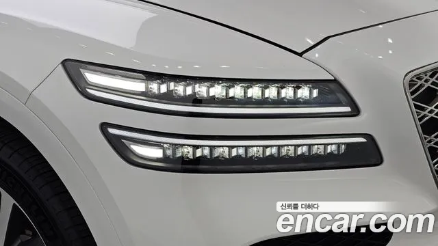 Genesis GV80 — Фото автомобиля 7