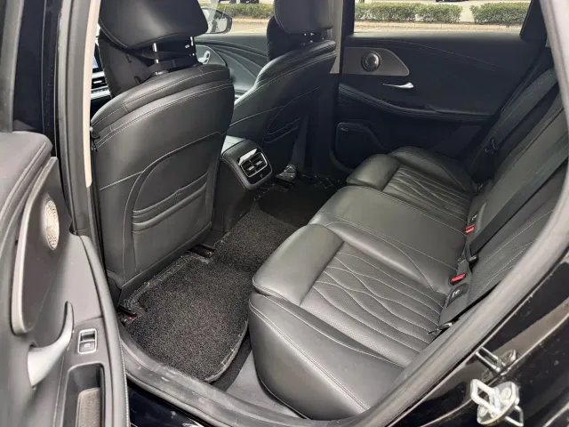 Chery Arrizo 8 — Фото автомобиля 10
