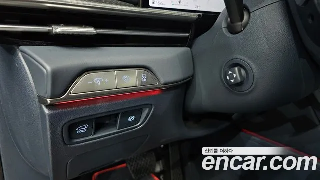 Genesis GV80 — Фото автомобиля 16