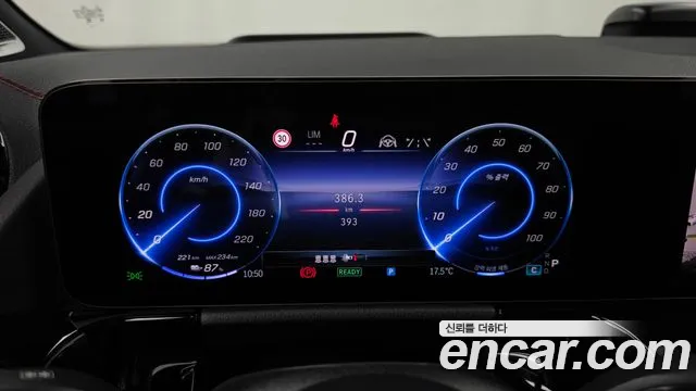 Mercedes-Benz EQA H243 — Фото автомобиля 11