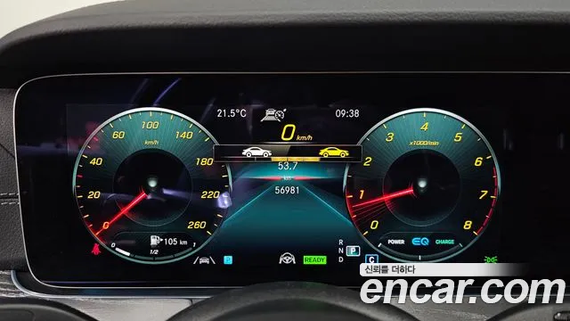 Mercedes-Benz E-Class — Фото автомобиля 8