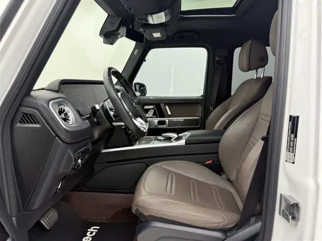 Mercedes-Benz G-Class — Фото автомобиля 10
