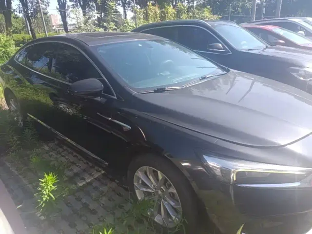 Buick LaCrosse — Фото автомобиля 3