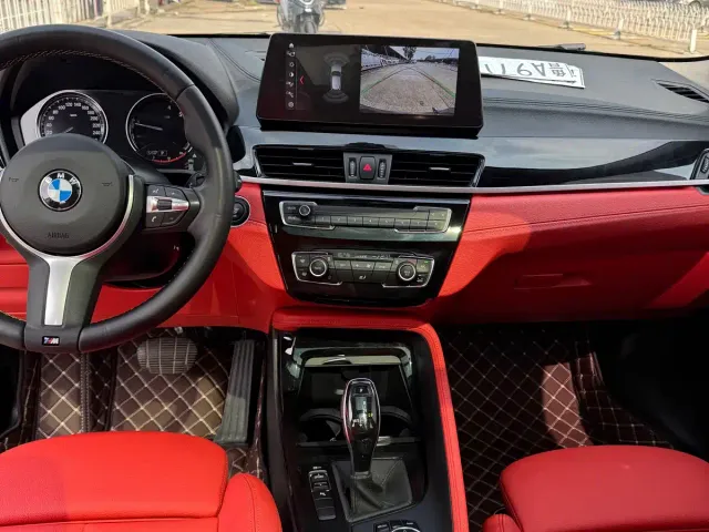 BMW X2 — Фото автомобиля 4