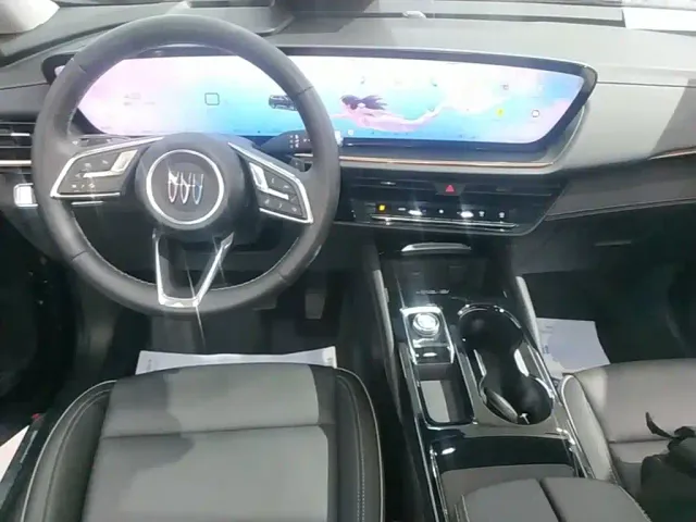 Buick Envision Plus — Фото автомобиля 9