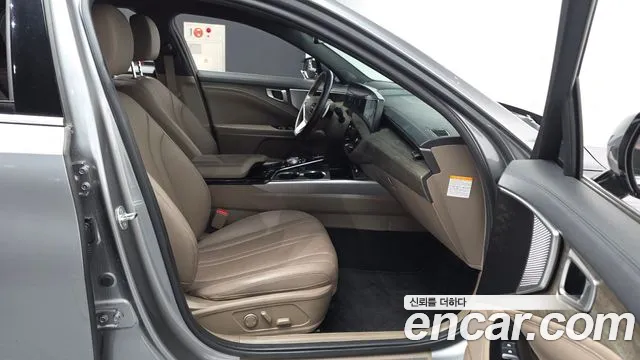 Kia K8 Hybrid — Фото автомобиля 17