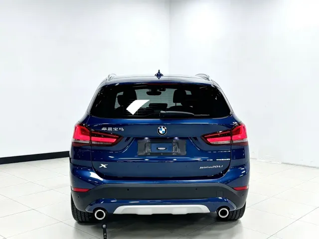 BMW X1 — Фото автомобиля 5